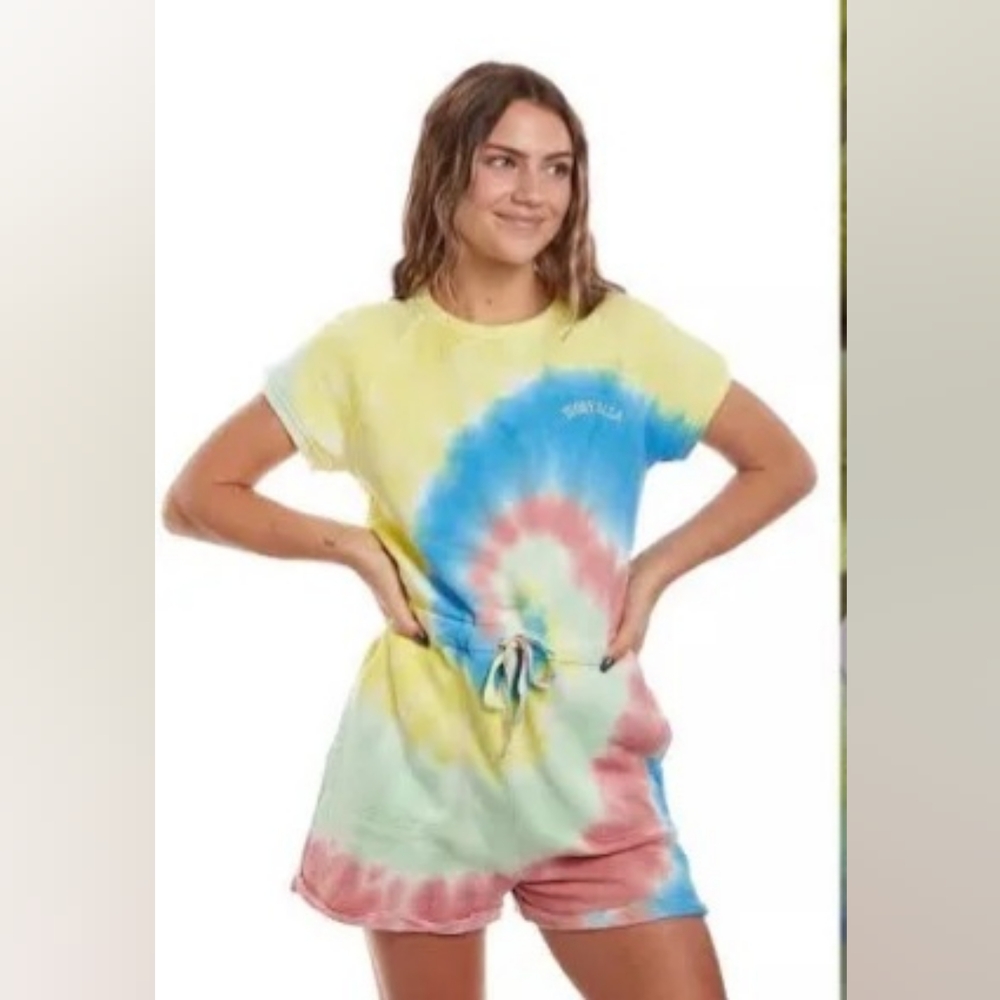 NWT  Ivory Ella Large* Tie Dye Short Romper Firm Price
